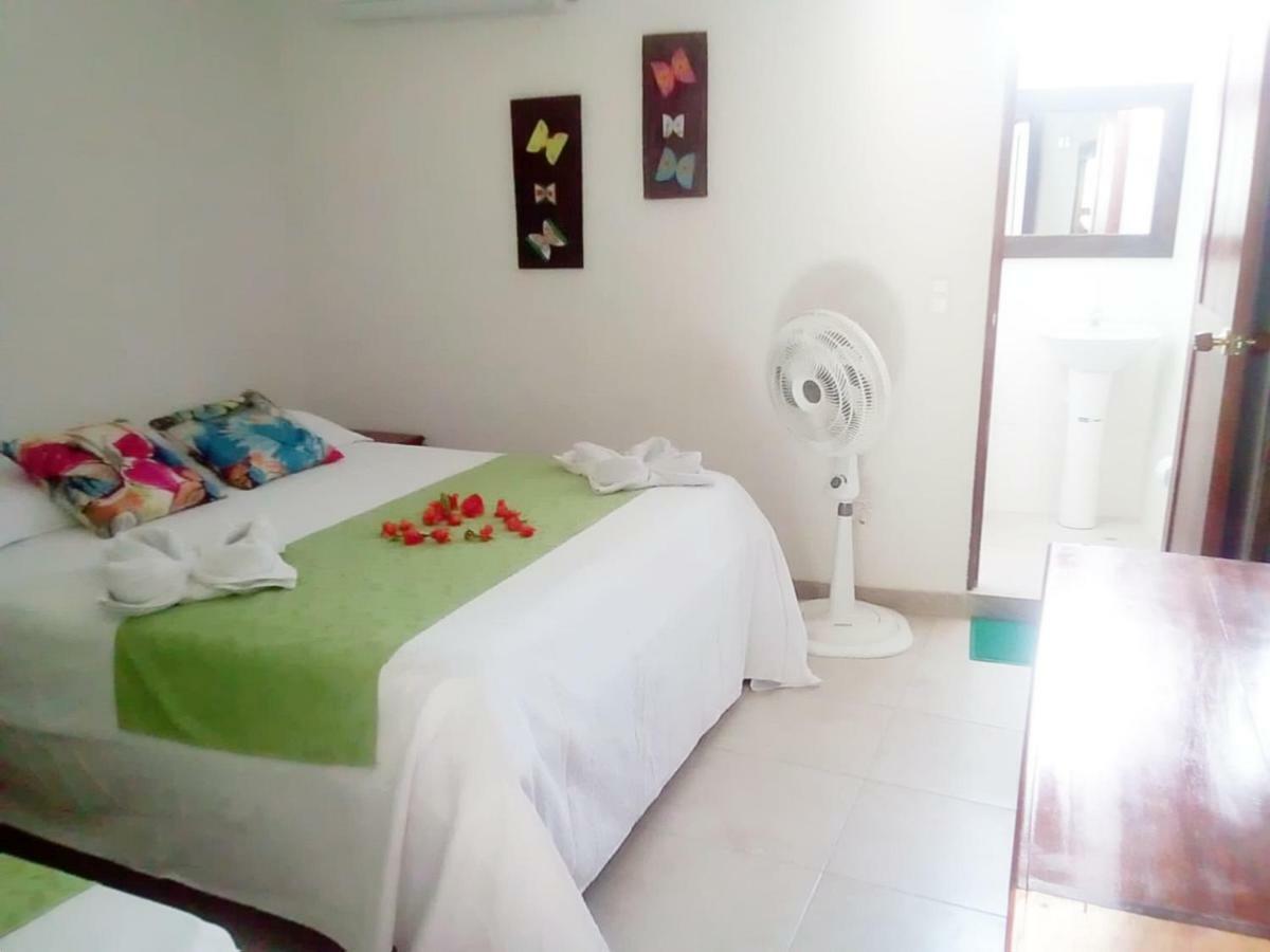 Hotel Oleajes Capurganá Esterno foto